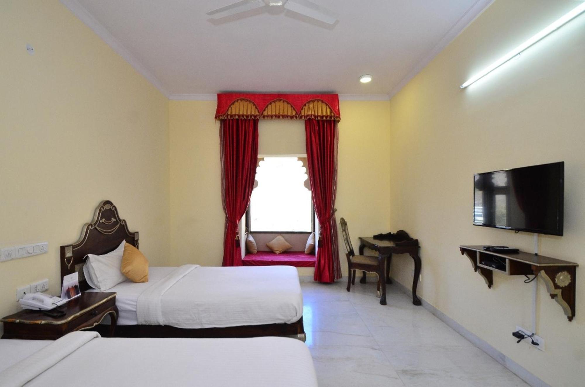 Aaram Baagh - A Luxury Nature Resort Udaipur Exterior photo