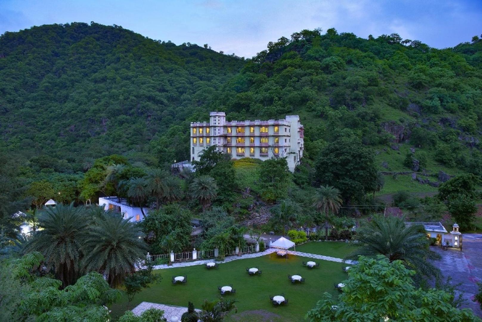 Aaram Baagh - A Luxury Nature Resort Udaipur Exterior photo